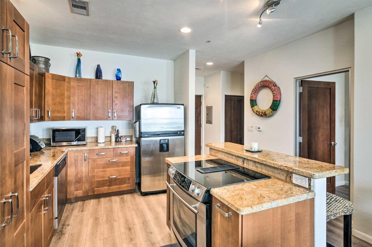 Galveston Condo With Pool Access Walk To Beach! エクステリア 写真